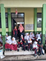 Rabu Membaca: Gerakan Literasi untuk Membangun Karakter Cerdas